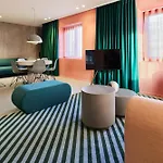 Kirk Suites