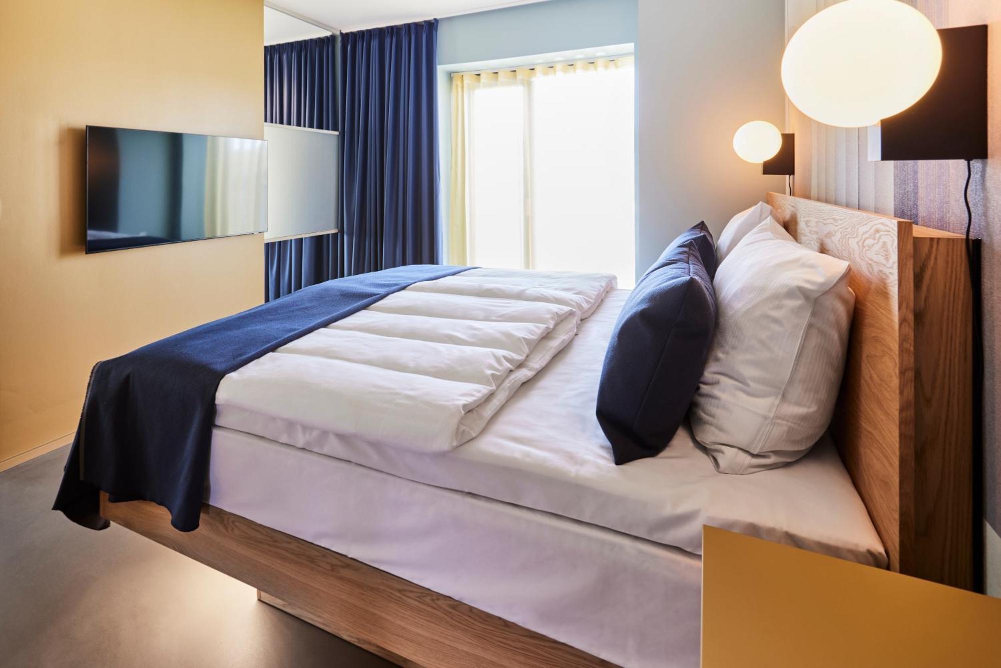 Hotel Kirk *
